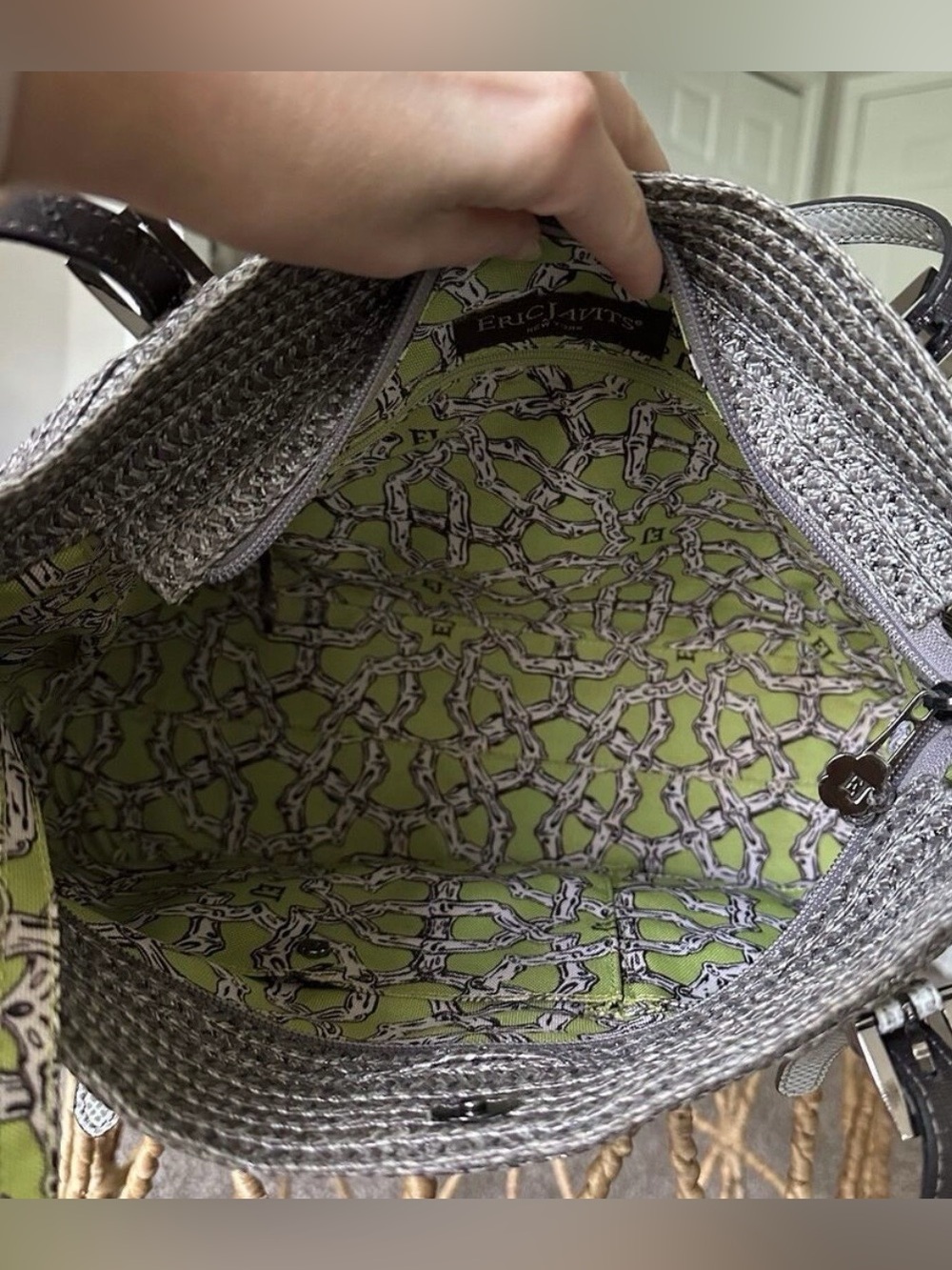 Eric Javits Silver Raffia Woven Tote Shoulder Bag - Picture 5 of 11